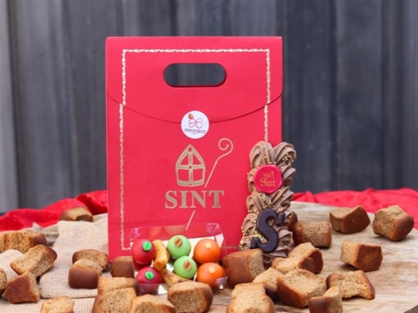 Sint tasje ll